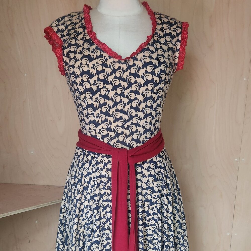 Jersey flounce dress